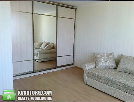 Rent out 1-room apartment. Киев,  Пчелки — photo 3