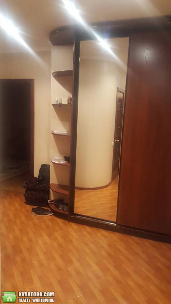 Rent out 2-room apartment. Киев, Раисы Окипной — photo 9
