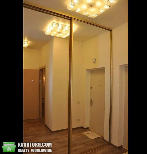 Rent out 1-room apartment. Киев,  Жилянская — photo 9