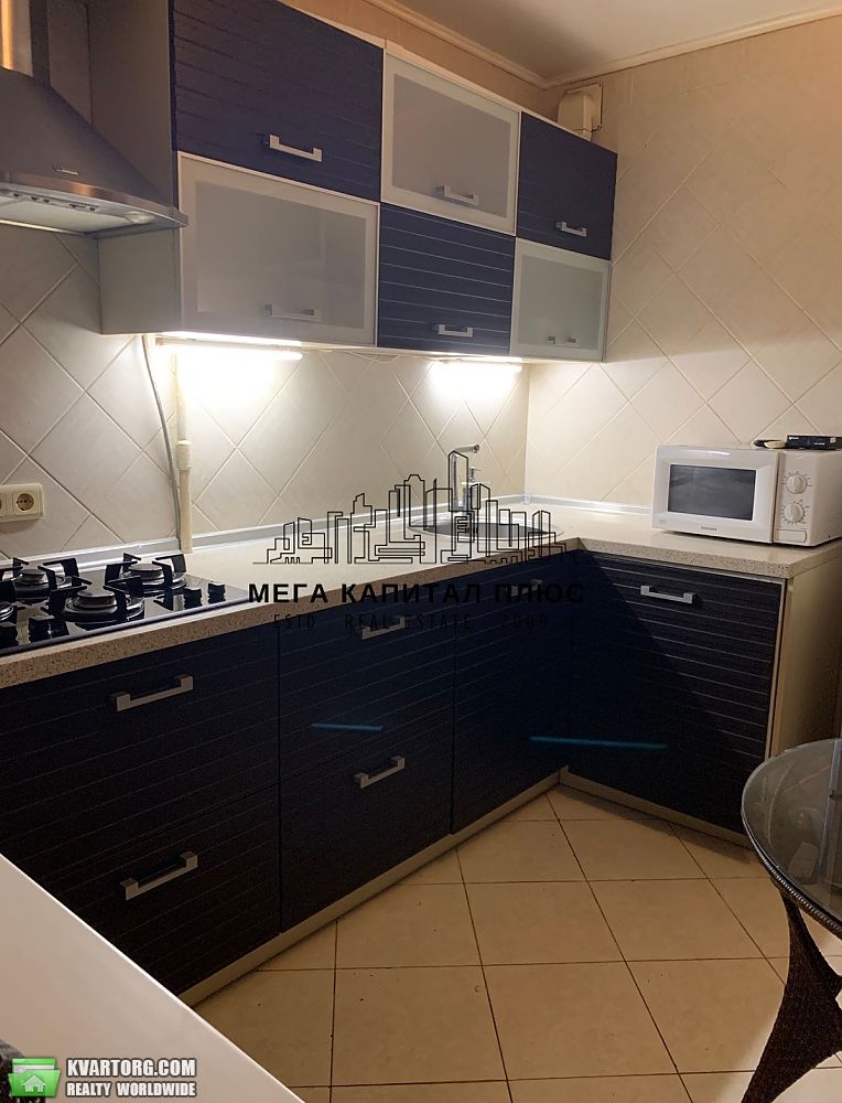 Rent out 1-room apartment. Киев, Тупикова — photo 4