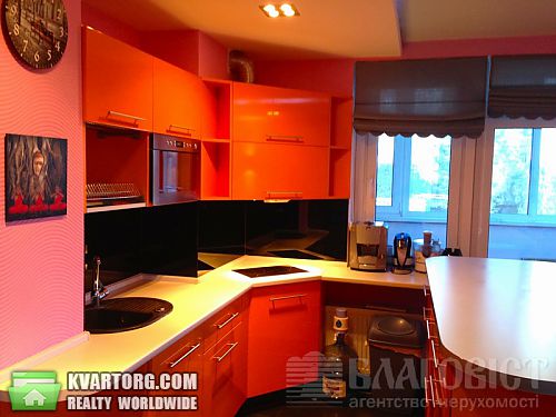 продам 2-комнатную квартиру. Киев,   Окипной - фото 3