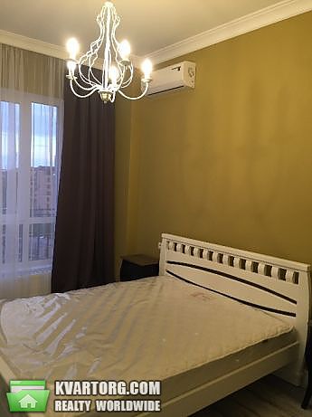 Rent out 2-room apartment. Киев, Жамбила Жабаева — photo 5