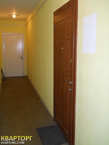 Rent out office. Киев,  Ярославская — photo 2