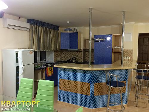 Rent out 3-room apartment. Одесса, Фонтанская дорога — photo 1