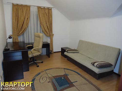 Rent out house. Киев, Новогодняя — photo 5