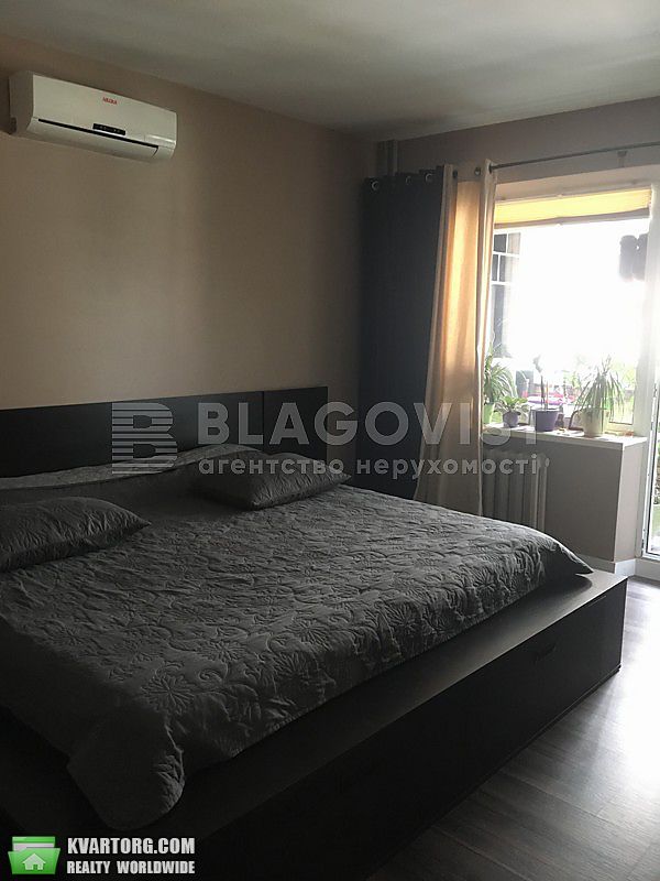 Sell 3-room apartment. Киев,  Пчелки — photo 4