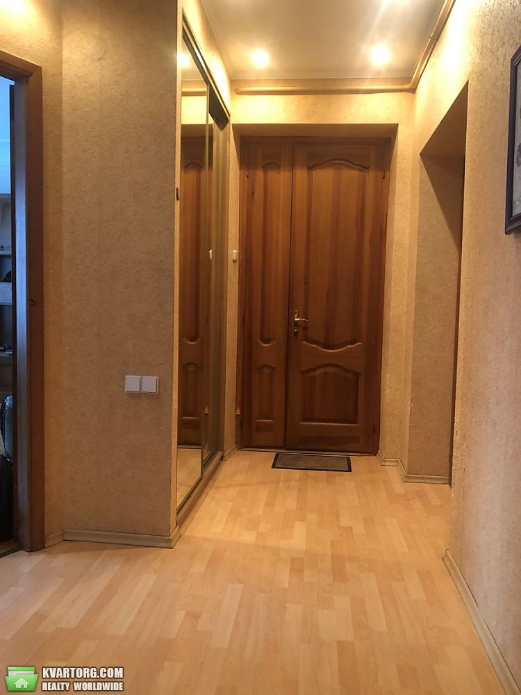 Sell 3-room apartment. Киев,  Институтская — photo 3