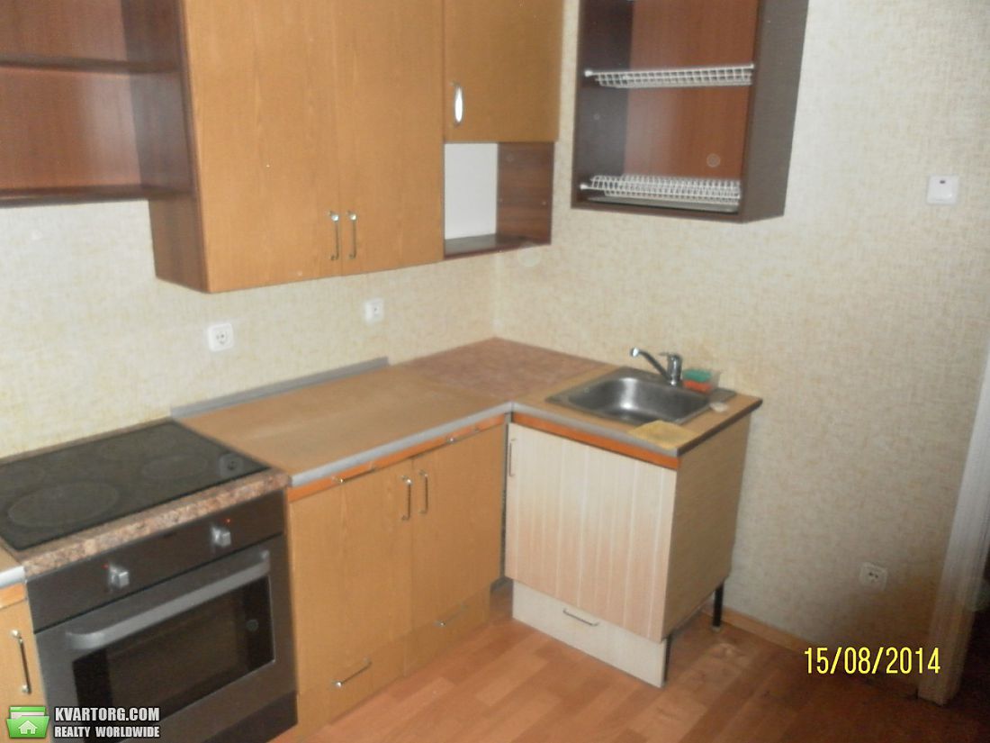 Rent out 1-room apartment. Киев,  Урловская — photo 3