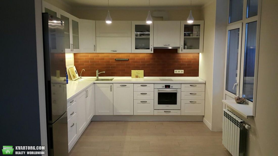 Rent out 3-room apartment. Киев, Сикорского — photo 1