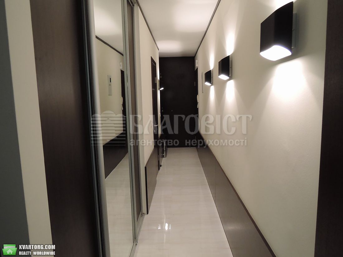 Rent out 2-room apartment. Киев,  Кутузова — photo 7