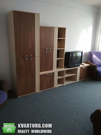 Rent out 2-room apartment. Киев,  Энтузиастов — photo 7