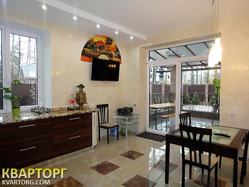 Sell house. Киев,  Лесная — photo 4