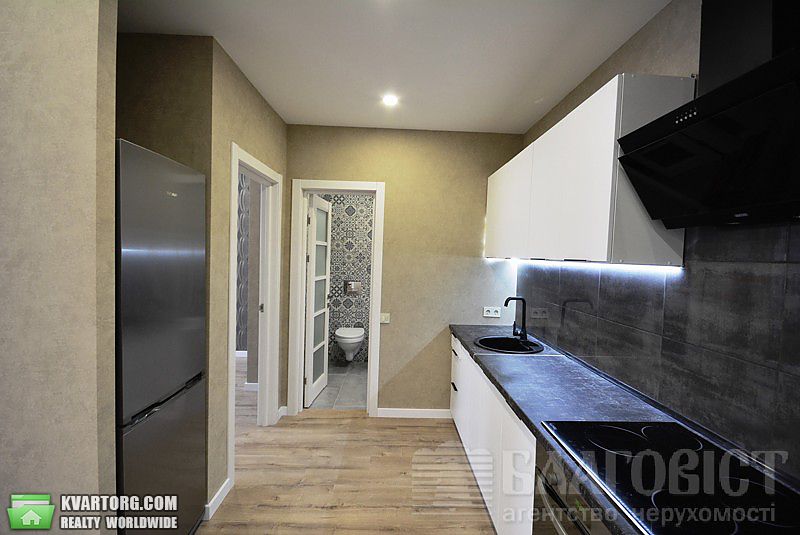 Sell 2-room apartment. Киев,  Ломоносова — photo 3