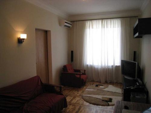 Rent out 2-room apartment. Днепропетровск, Миронова — photo 2