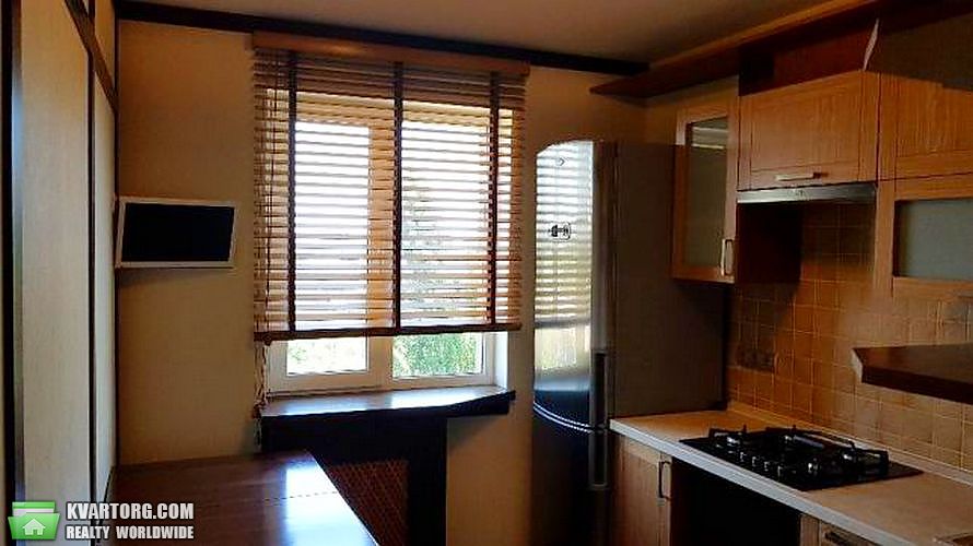 Rent out 2-room apartment. Киев,  Щербакова — photo 2