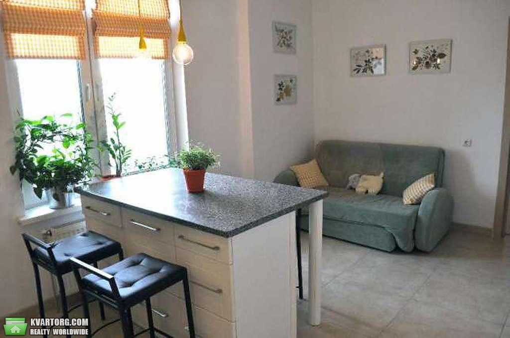 Rent out 2-room apartment. Киев, Лобановского проспект — photo 3