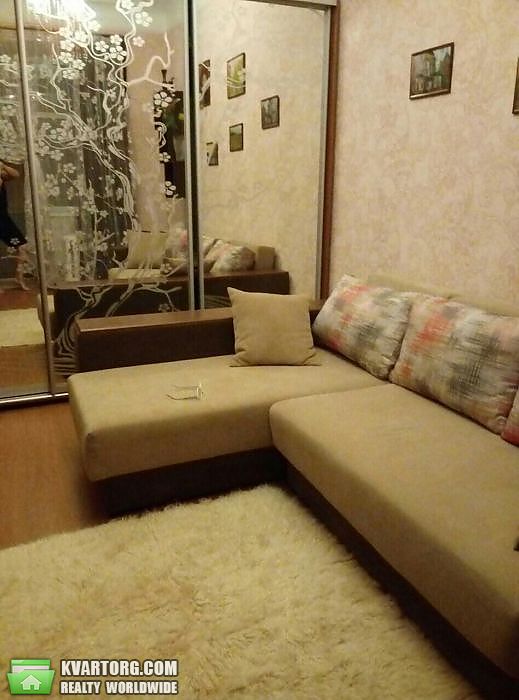 Sell 2-room apartment. Киев,  Старосельская — photo 1