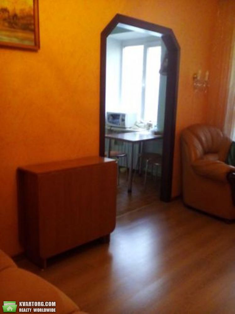 Rent out 3-room apartment. Киев,  Красноткацкая — photo 5