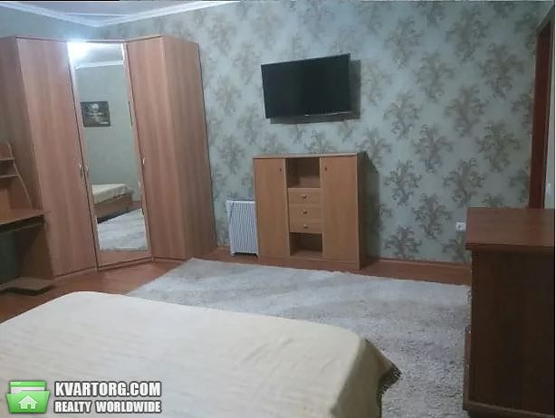 Rent out 2-room apartment. Киев,  Тимошенко — photo 3