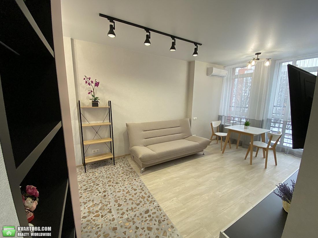 Sell 1-room apartment. Киев,  Теремковская — photo 1