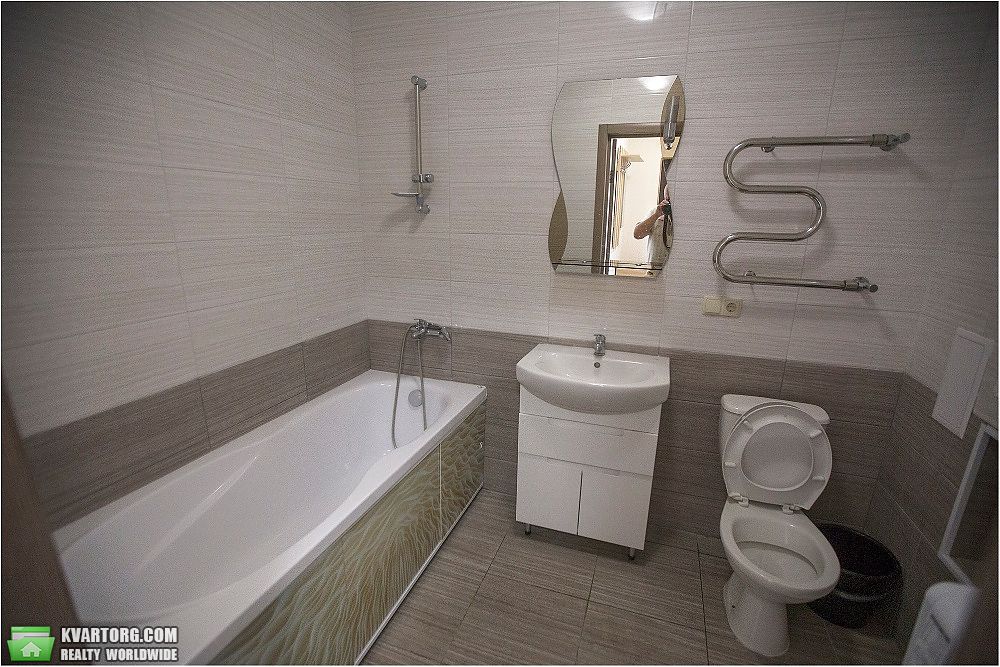 Rent out 1-room apartment. Киев, Донца — photo 3