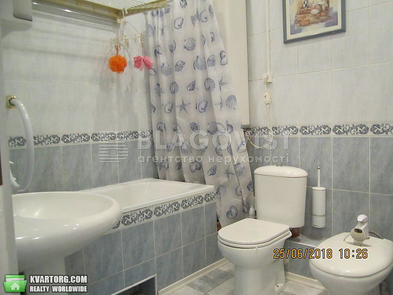 Sell 2-room apartment. Киев,  Жилянская — photo 8