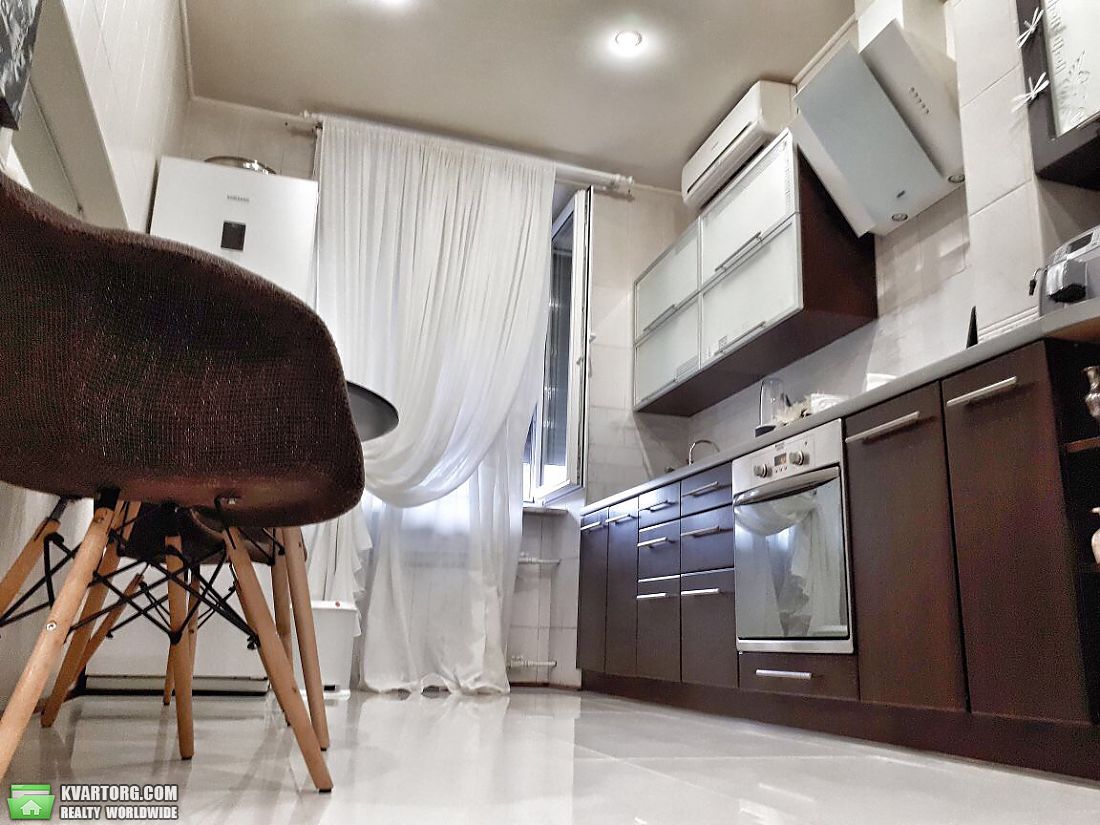 Sell 2-room apartment. Днепропетровск, набережная ленина — photo 2