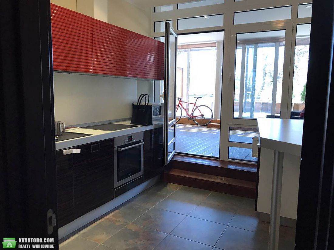 Rent out 2-room apartment. Одесса, Французский бульвар — photo 8
