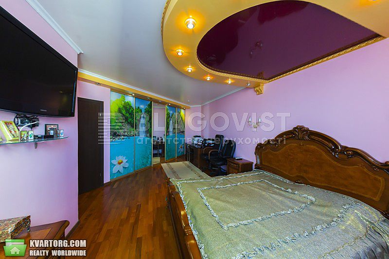 Rent out 2-room apartment. Киев,  Срибнокильская — photo 4