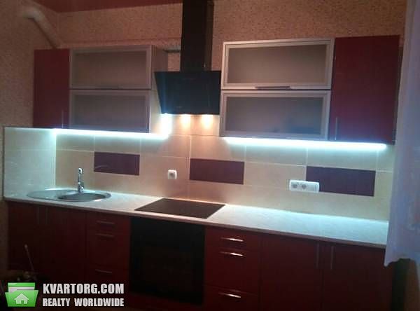 Rent out 2-room apartment. Киев,  Чавдар — photo 1