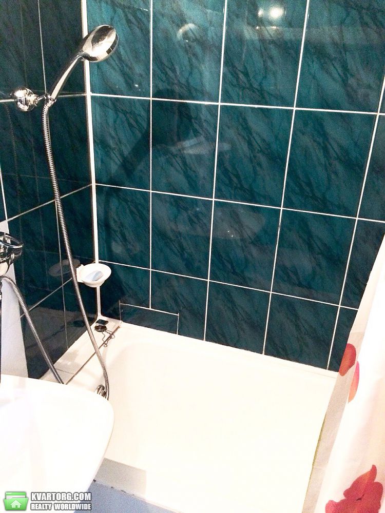 Rent out 3-room apartment. Одесса, Фонтанская дорога — photo 9