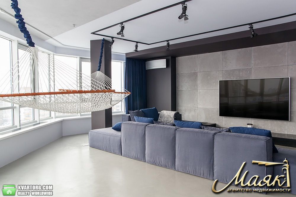 Sell 4-room apartment. Киев, Петра Григоренко — photo 1