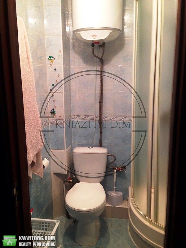 Sell 2-room apartment. Киев, Братиславская ул. — photo 8