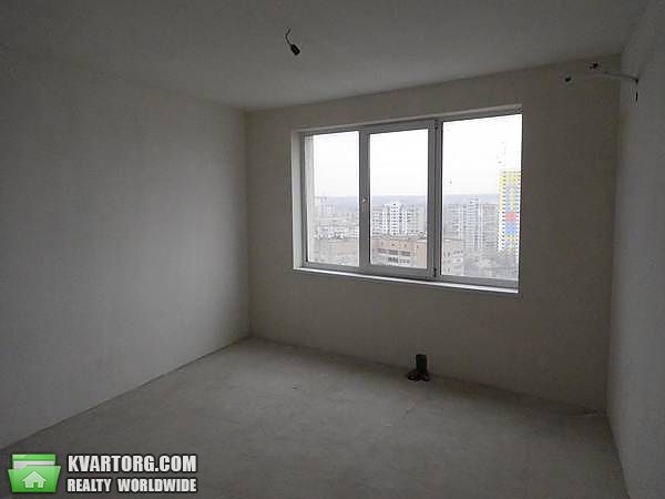 Rent out 1-room apartment. Киев,  Харьковское шоссе — photo 5