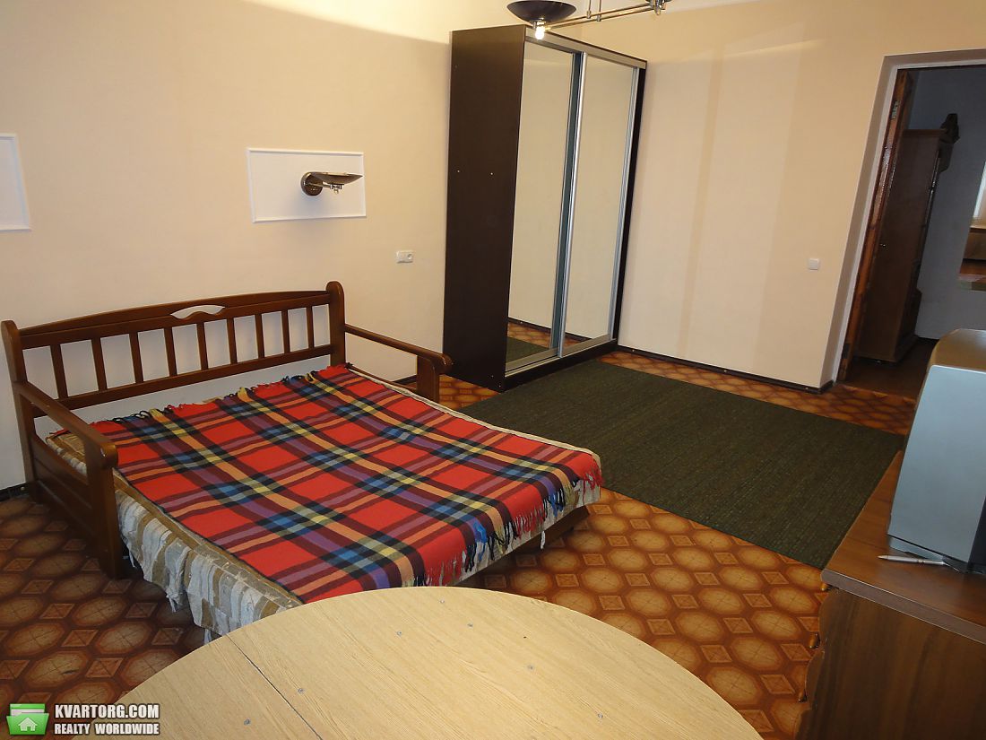 Rent out 1-room apartment. Одесса, Дегтярная — photo 2