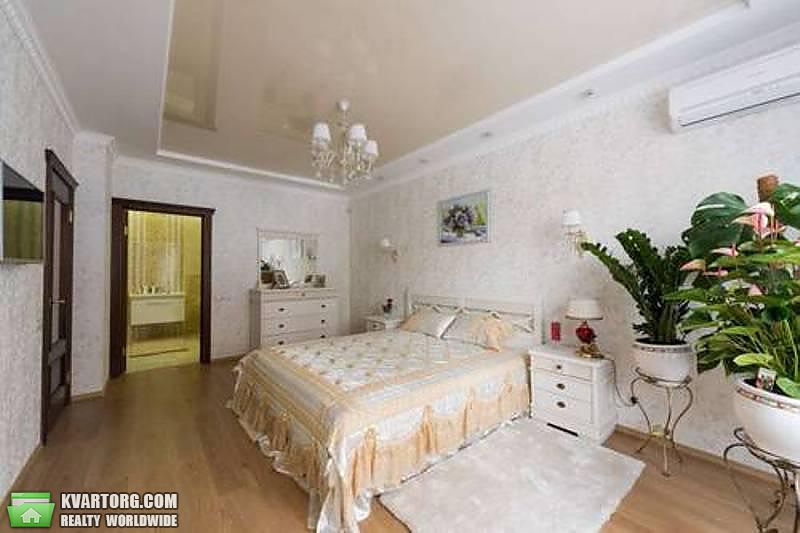 Rent out 2-room apartment. Киев,  Полтавская — photo 3