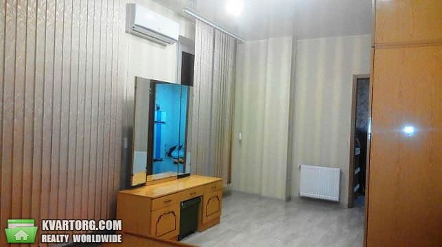 Sell 2-room apartment. Киев,  Западная — photo 1