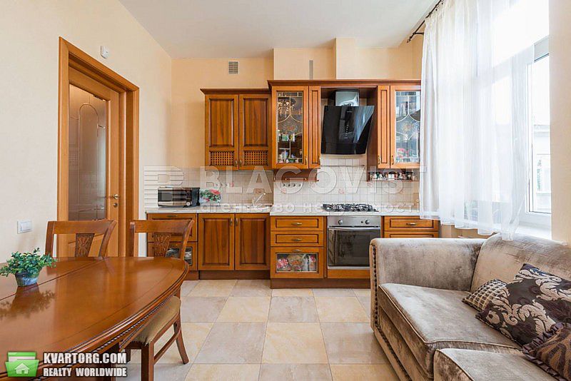 Rent out 2-room apartment. Киев,  Банковая — photo 3