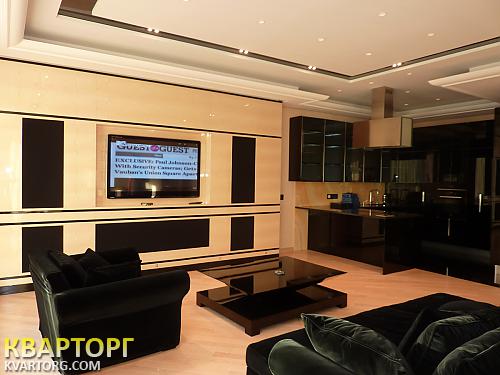 Rent out 3-room apartment. Одесса, ул.Базарная — photo 1