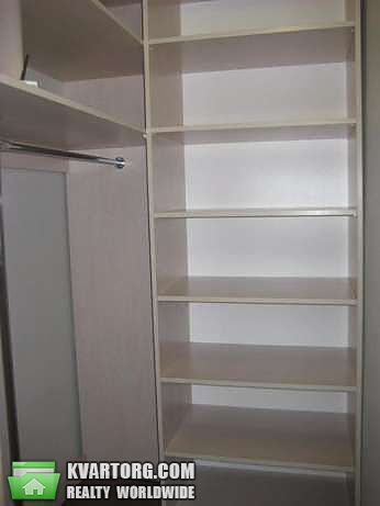 Rent out 2-room apartment. Киев,  Чавдар — photo 9