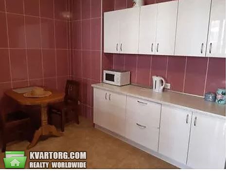 Rent out 2-room apartment. Киев,  Днепровская наб — photo 3