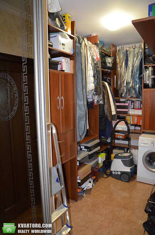 Sell 3-room apartment. Киев,  Львовская — photo 3