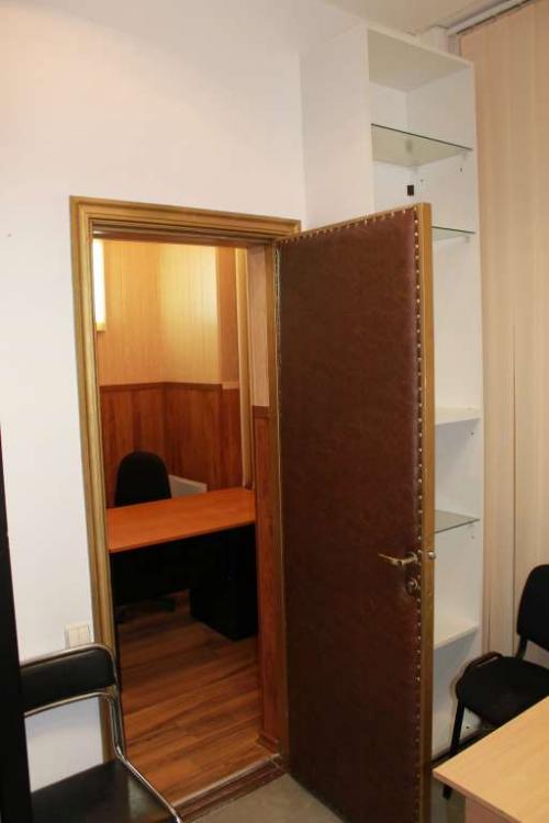 Rent out office. Киев, Институтская — photo 5