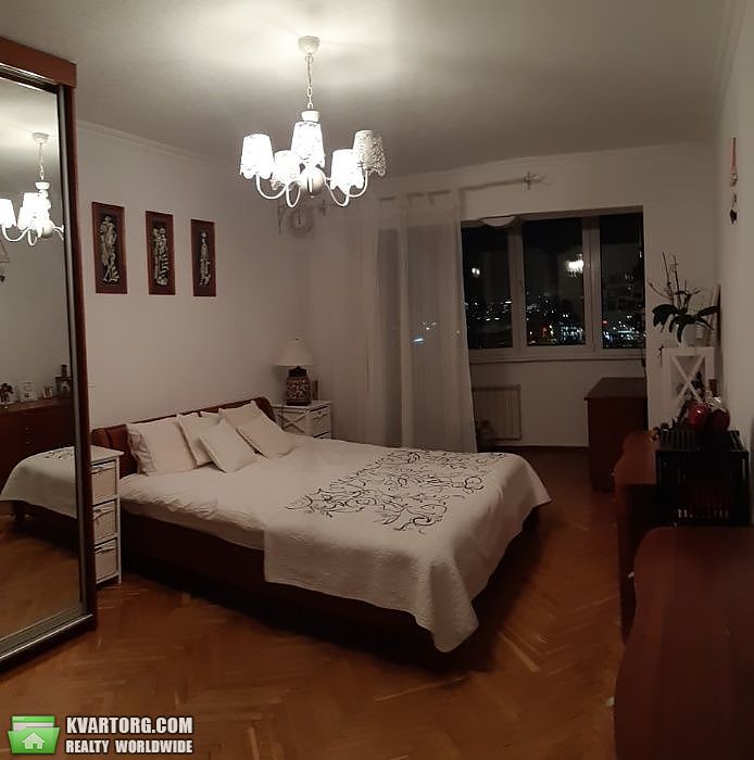 Sell 3-room apartment. Киев,  Приозерная — photo 1