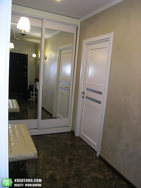 Rent out 3-room apartment. Киев,  Гарматная — photo 3