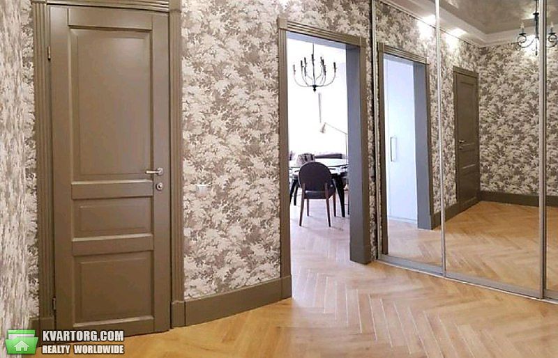 Rent out 2-room apartment. Киев,  Жилянская — photo 6