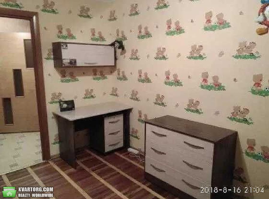 Rent out 2-room apartment. Киев,  Героев Днепра — photo 4