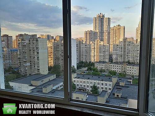 Sell 3-room apartment. Киев,  Срибнокильская — photo 2