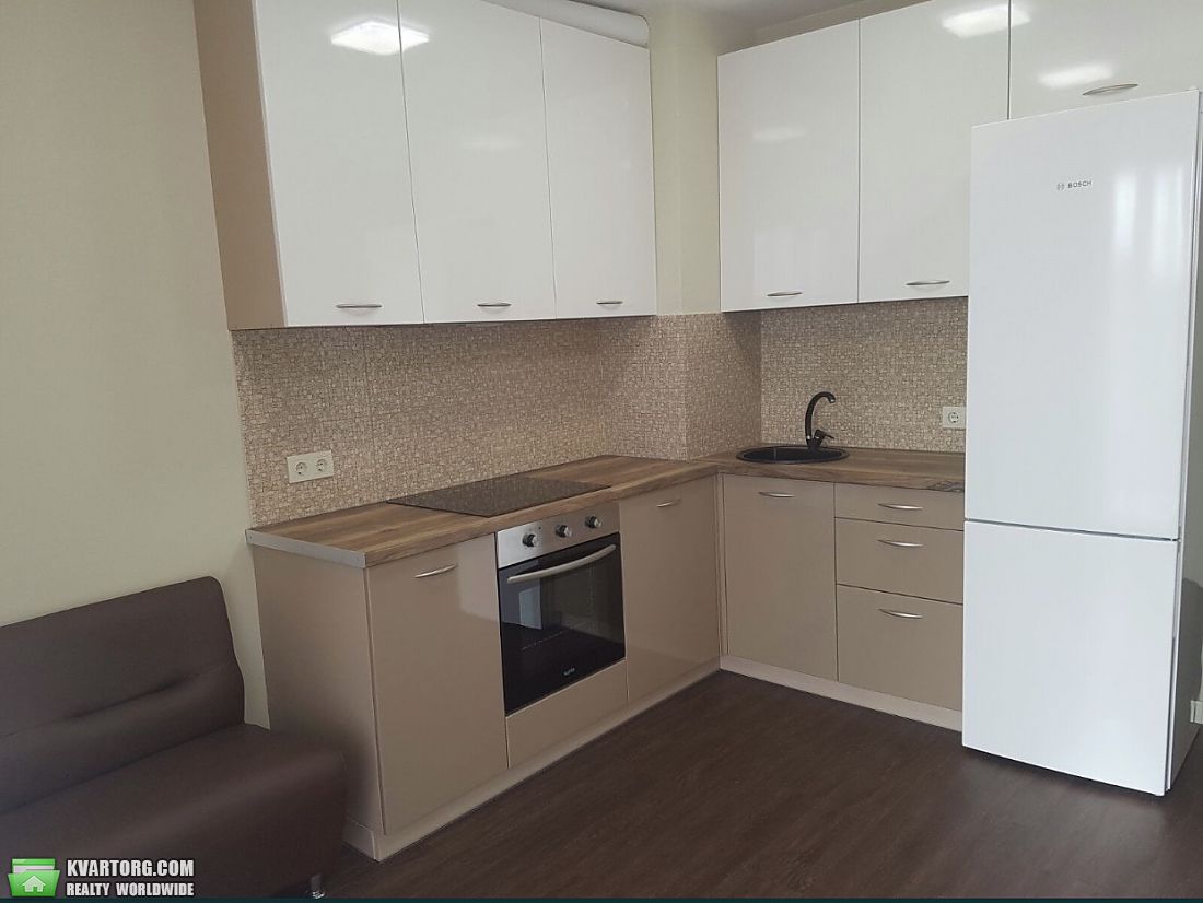 Rent out 1-room apartment. Киев, Валерия Лобановского — photo 4