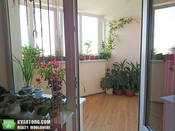 Rent out 2-room apartment. Киев,  Здолбуновская — photo 2